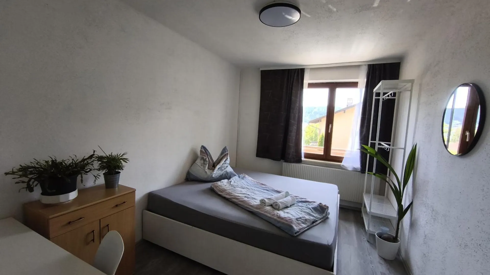 Cosy Room In Modern Flat インスブルック